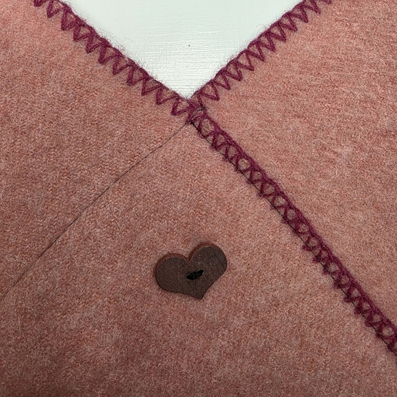 Wool Capelet – Dusty Rose - Picture 2 of 4